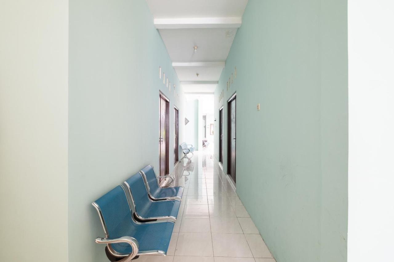 Spot On 2419 Rumah Nugraha Hotel Syariah Yogyakarta Exterior photo